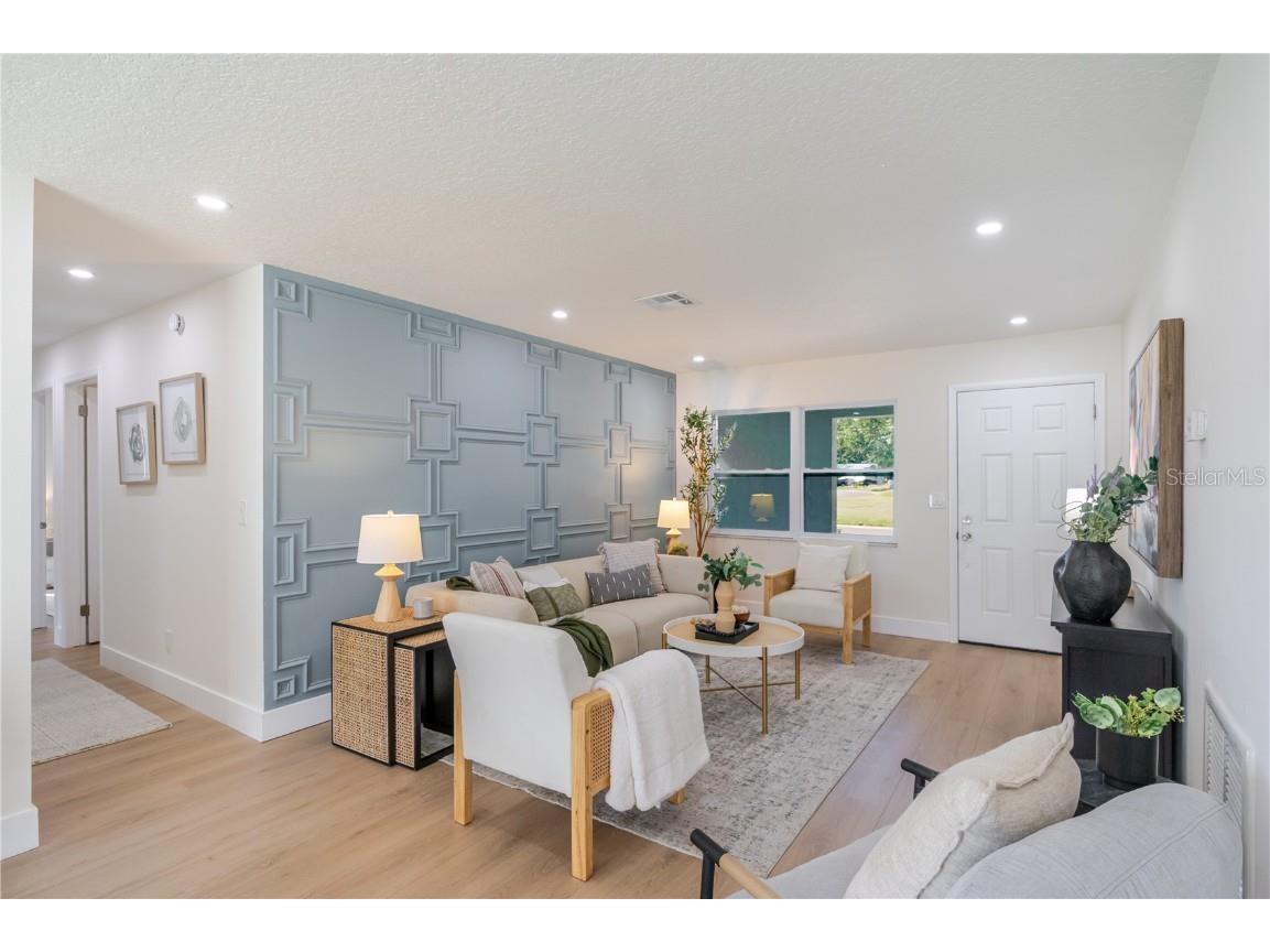 2500 Miranda Way S Saint Petersburg FL 33712 TB8451360 image7