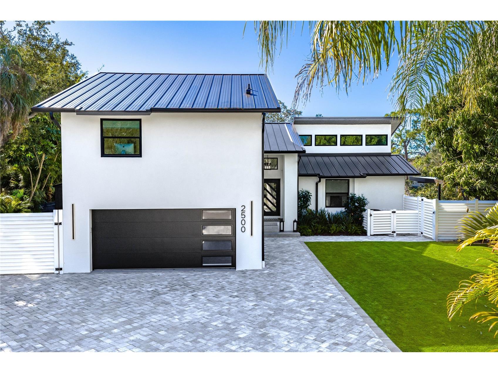 2500 Monterey Street Sarasota FL 34231 - PHILLIPPI CREEK A4699306 image1