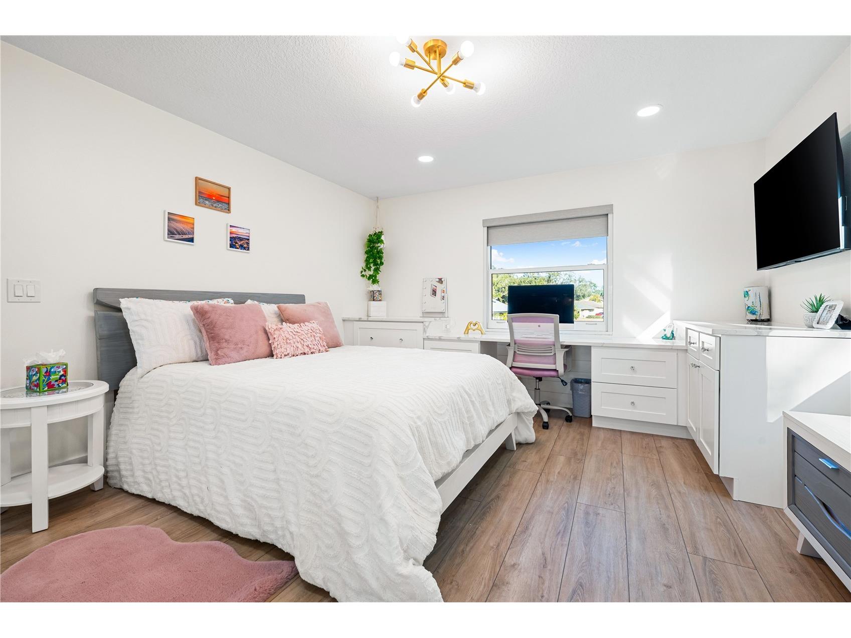 2500 Monterey Street Sarasota FL 34231 - PHILLIPPI CREEK A4699306 image45