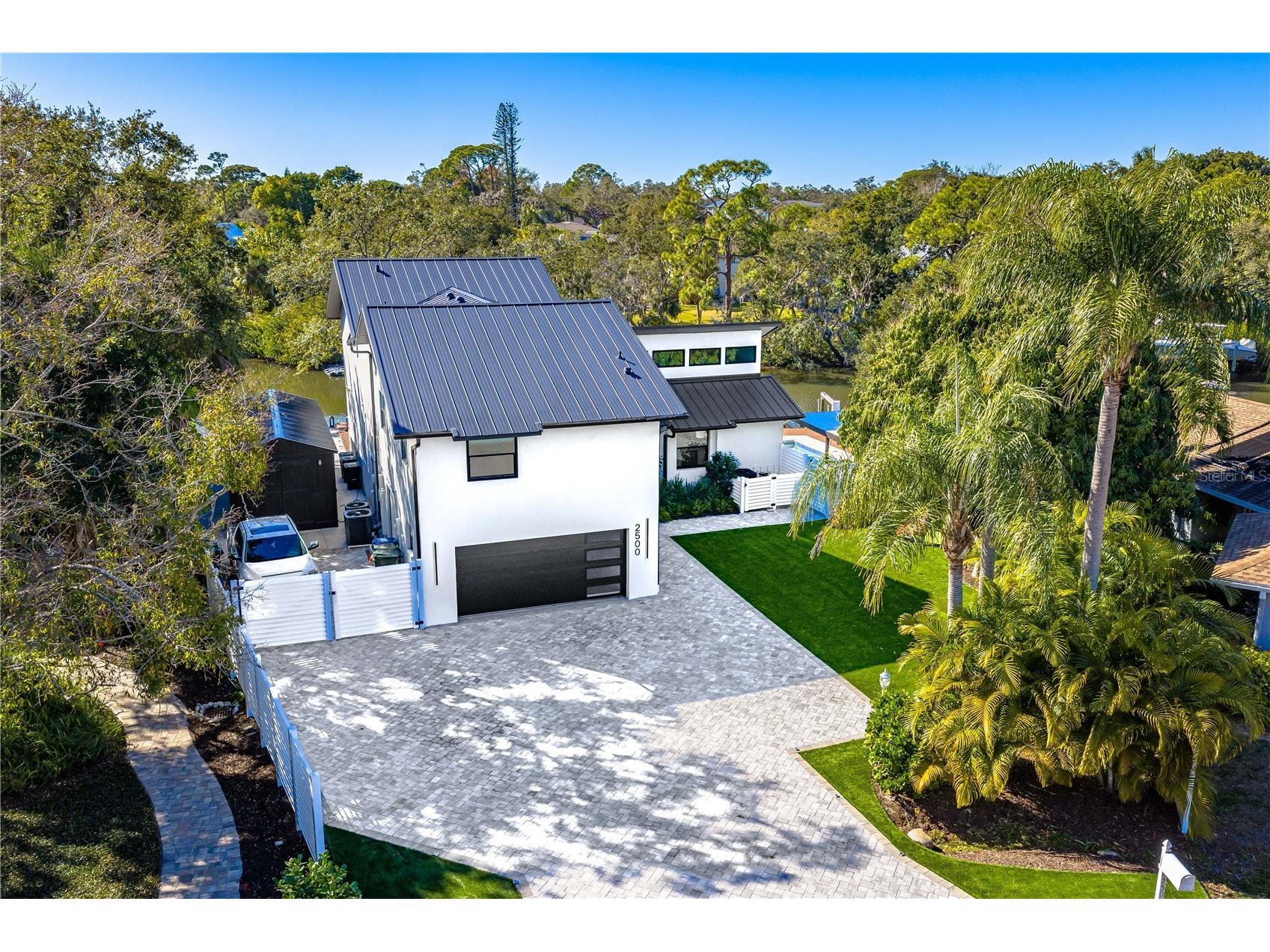 2500 Monterey Street Sarasota FL 34231 - PHILLIPPI CREEK A4699306 image81