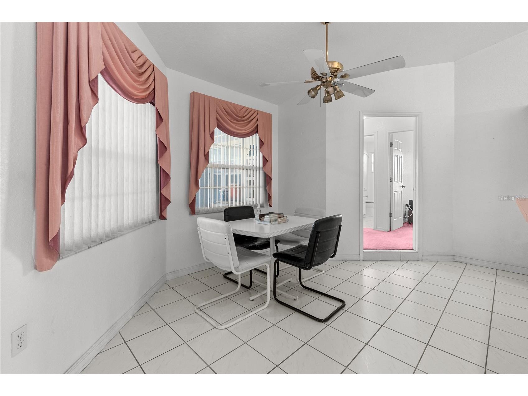 2500 S 62nd Avenue Saint Petersburg FL 33712 TB8466810 image33