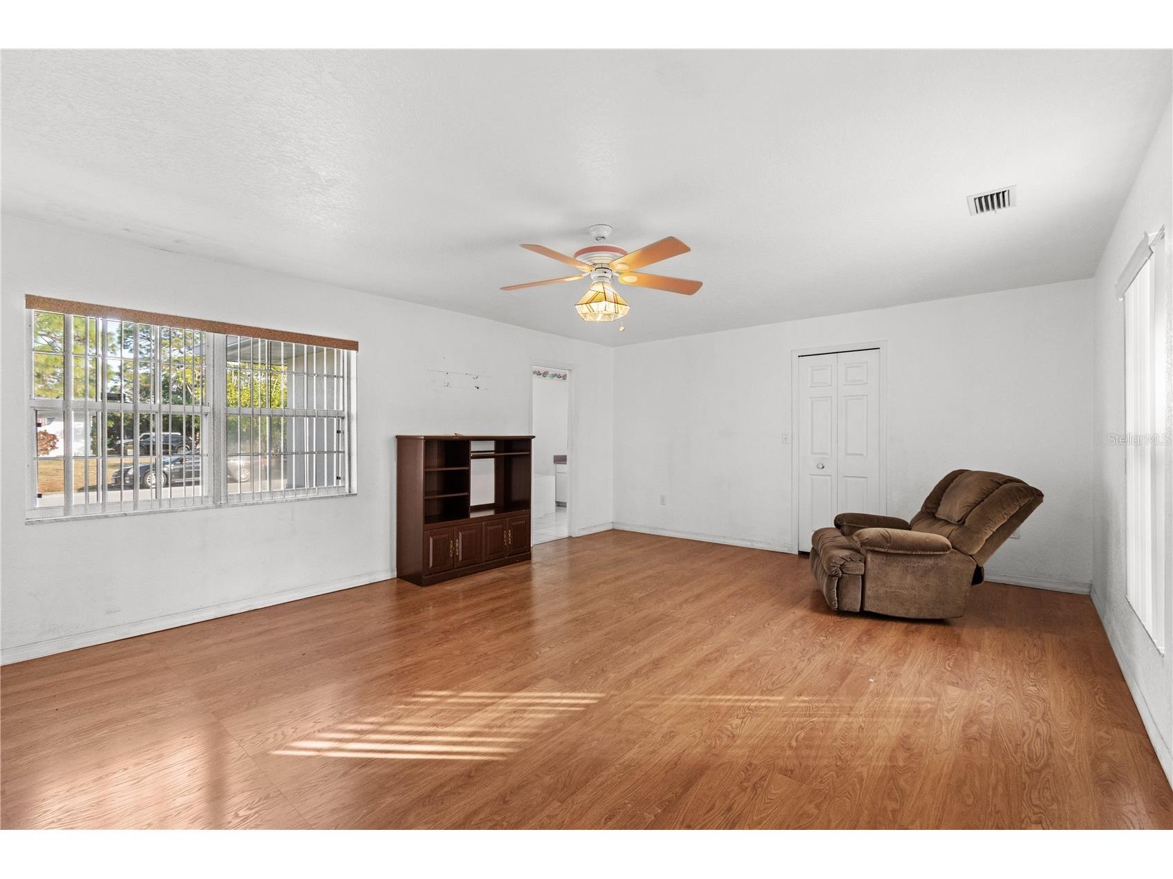 2500 S 62nd Avenue Saint Petersburg FL 33712 TB8466810 image8