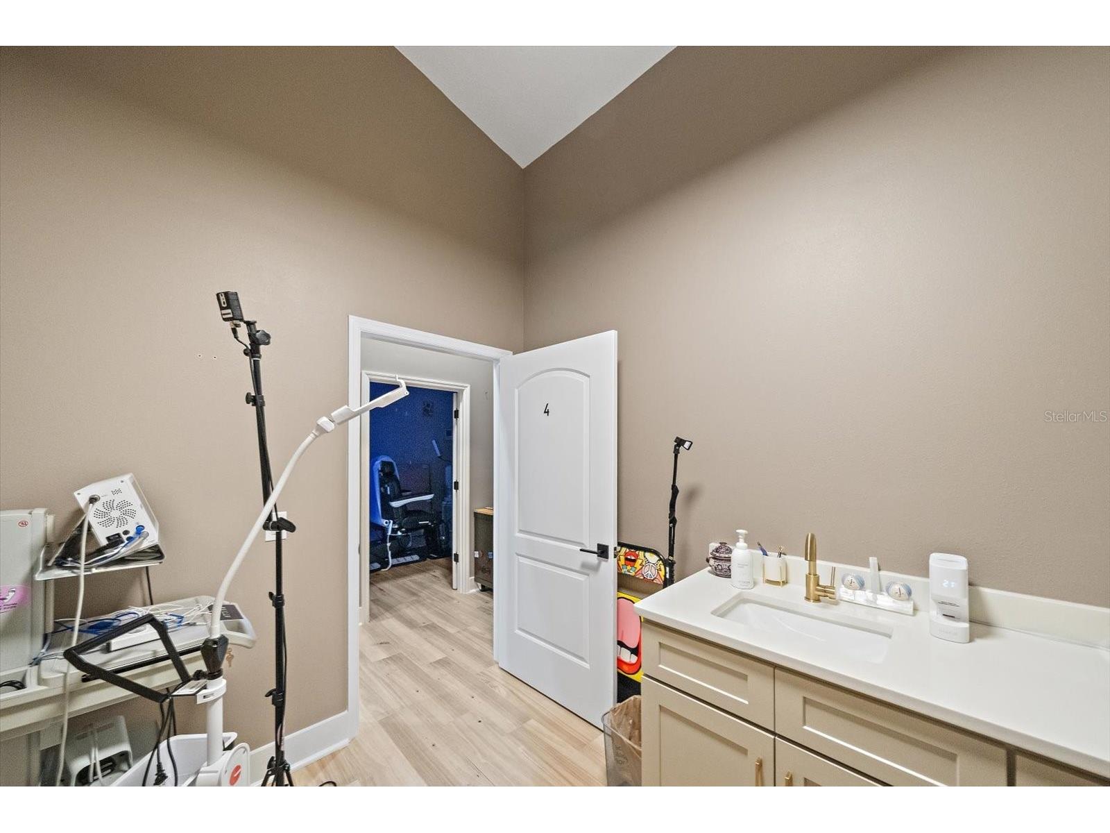 2500 Sunset Point Road Clearwater FL 33765 A4694222 image15