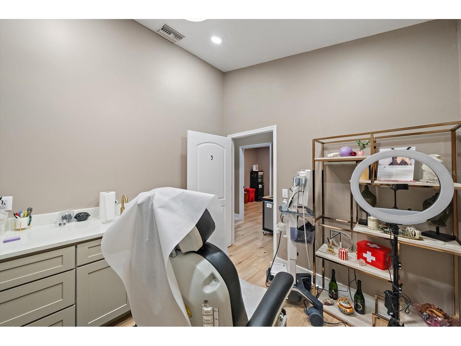 2500 Sunset Point Road Clearwater FL 33765 A4694222 image17
