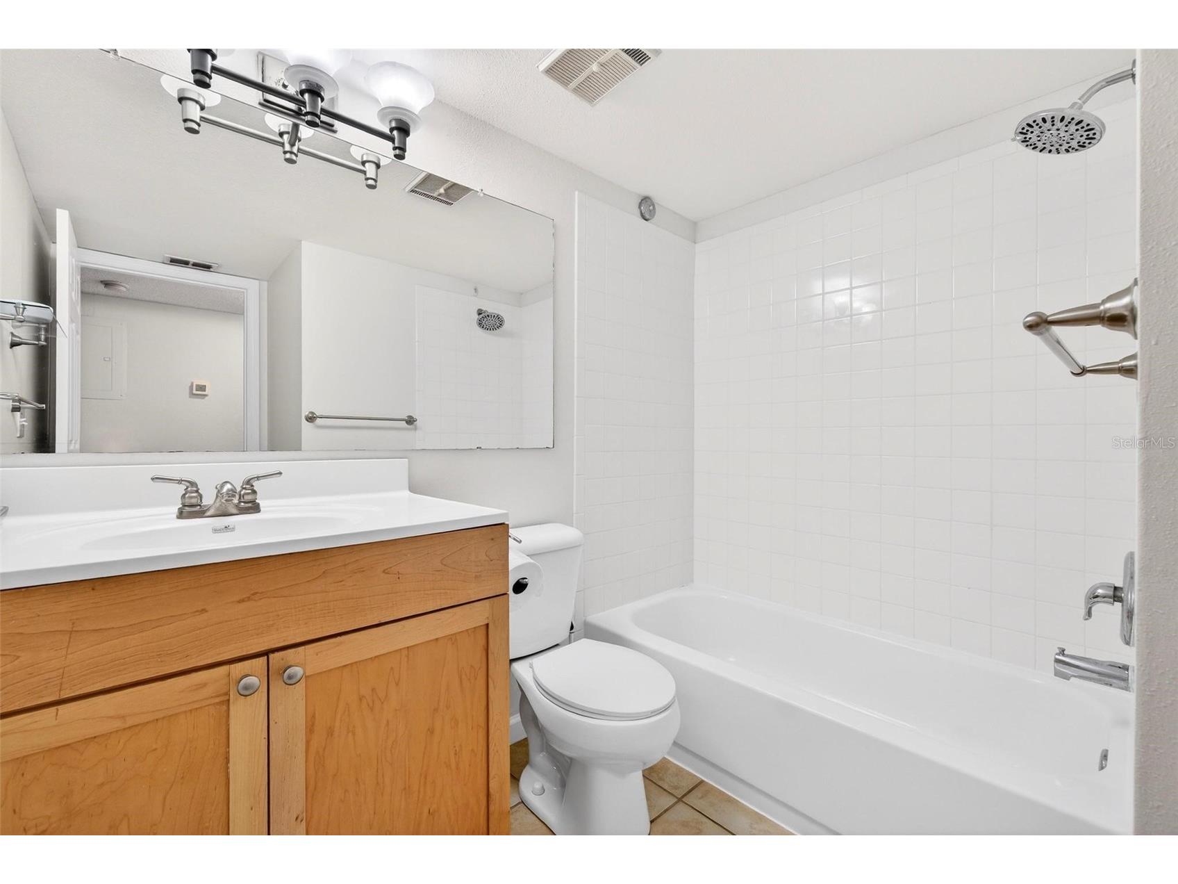 2500 Winding Creek Boulevard #E203 Clearwater FL 33761 TB8471249 image19