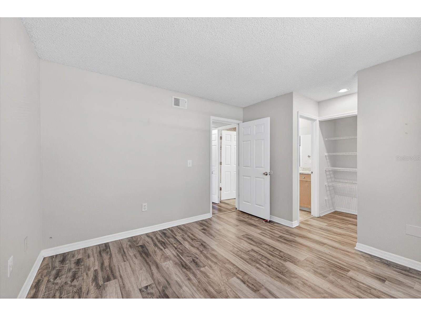 2500 Winding Creek Boulevard N #B201 Clearwater FL 33761 TB8482077 image14
