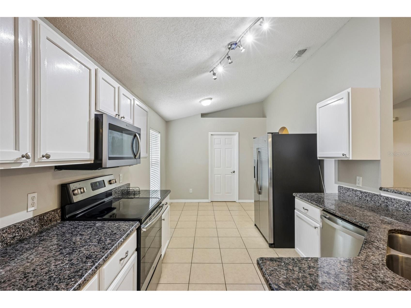25002 Hyde Park Boulevard Land O Lakes FL 34639 TB8505013 image14