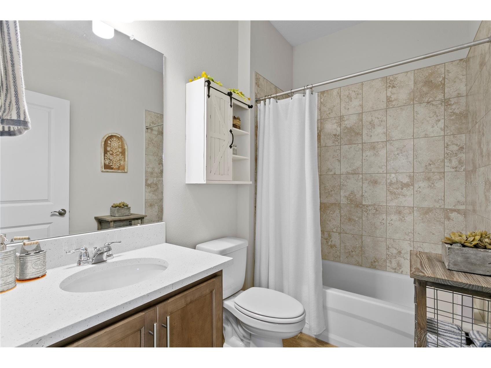 2501 17th Street N Saint Petersburg FL 33713 TB8514559 image17