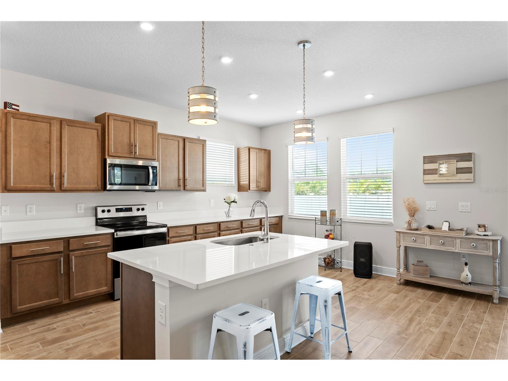 2501 17th Street N Saint Petersburg FL 33713 TB8514559 image26