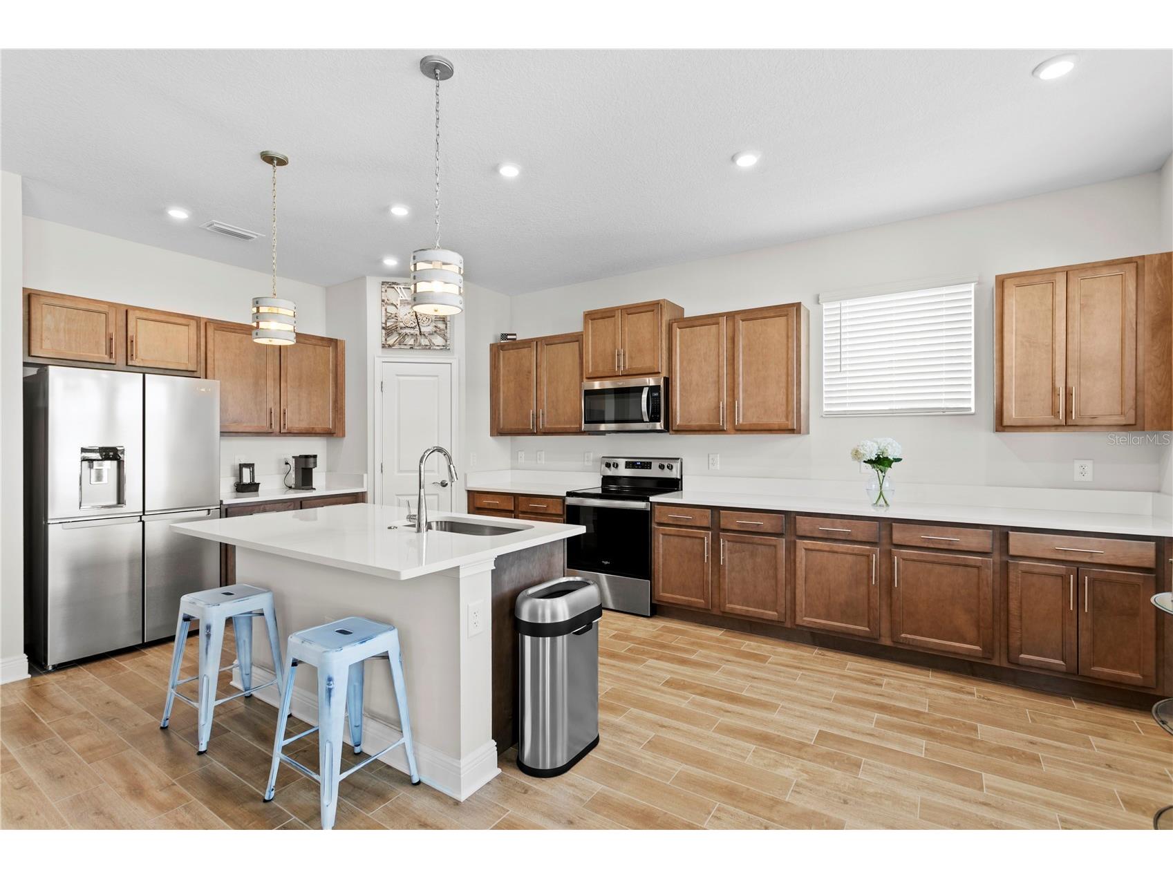 2501 17th Street N Saint Petersburg FL 33713 TB8514559 image27