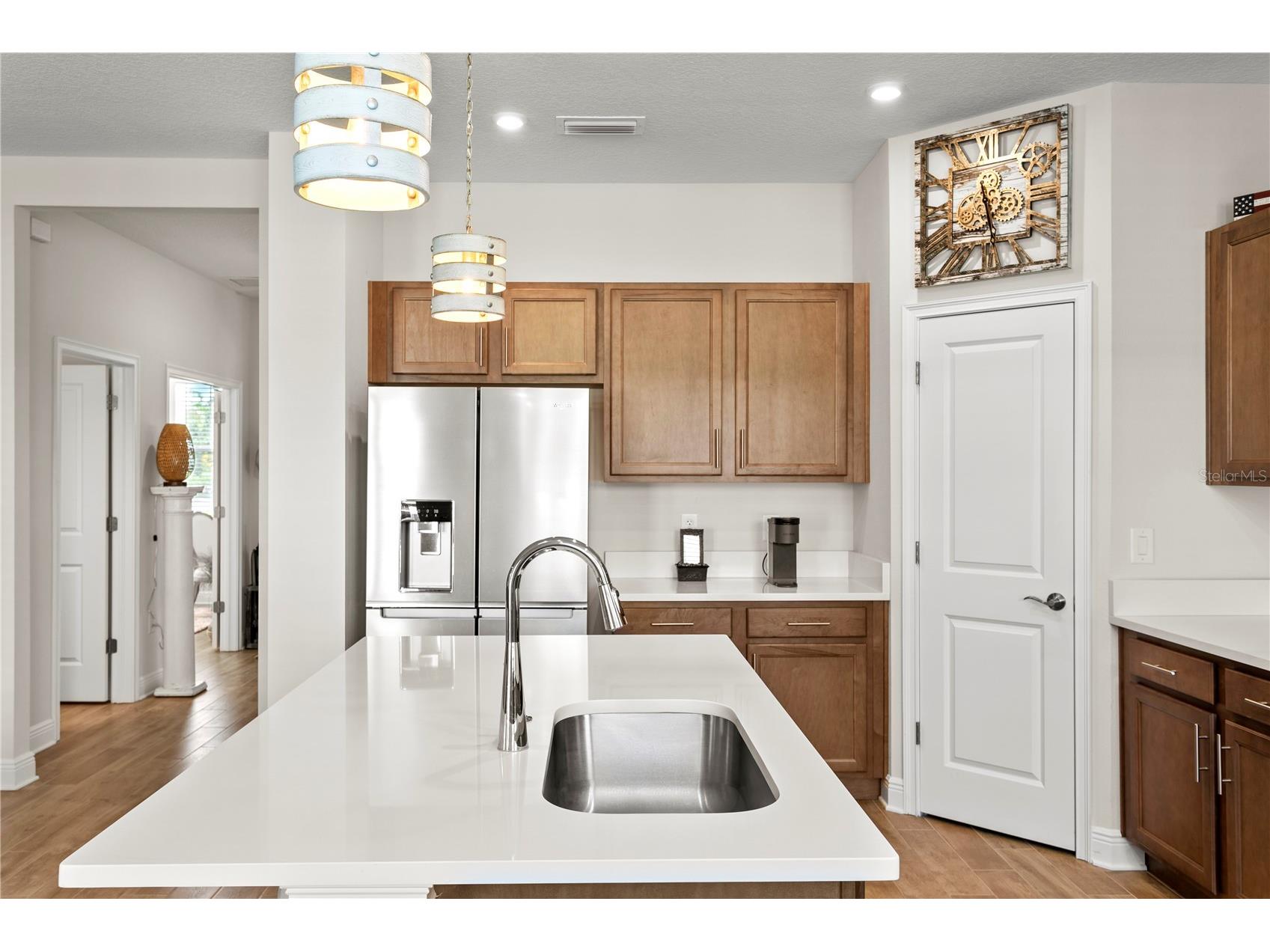 2501 17th Street N Saint Petersburg FL 33713 TB8514559 image28