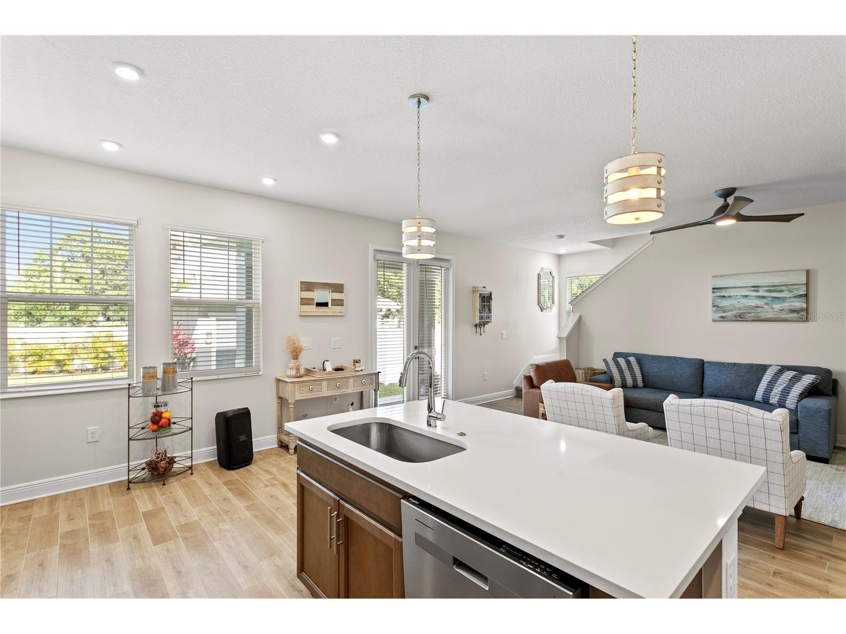 2501 17th Street N Saint Petersburg FL 33713 TB8514559 image31