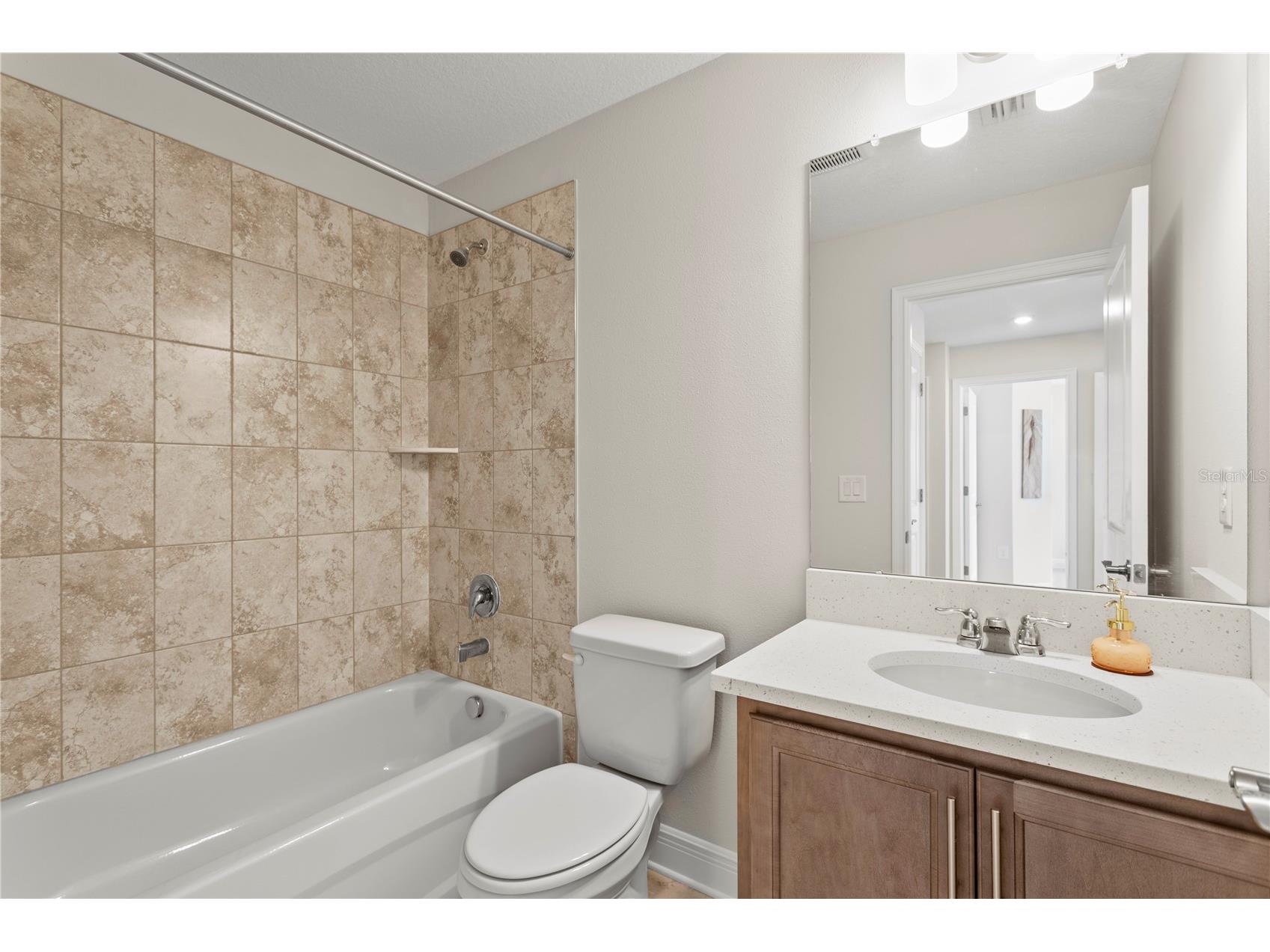 2501 17th Street N Saint Petersburg FL 33713 TB8514559 image38