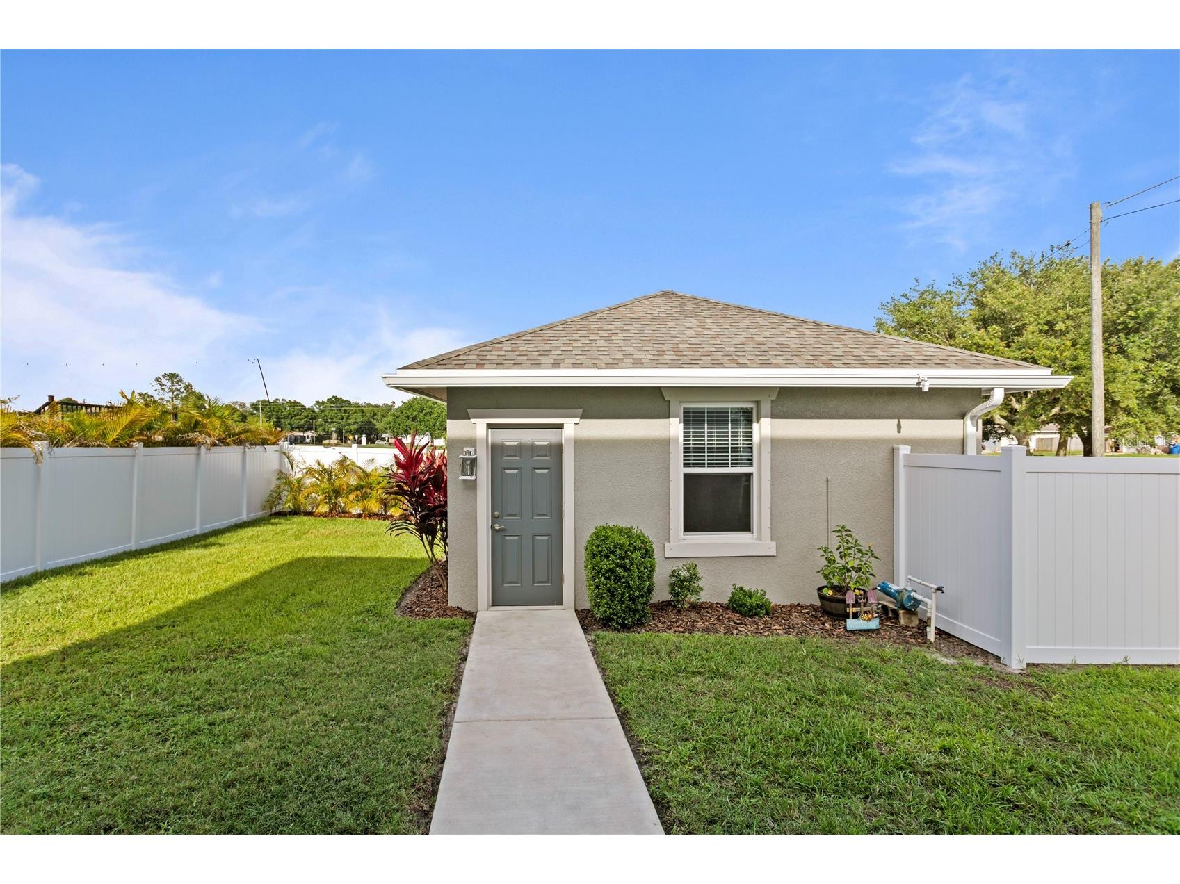 2501 17th Street N Saint Petersburg FL 33713 TB8514559 image49