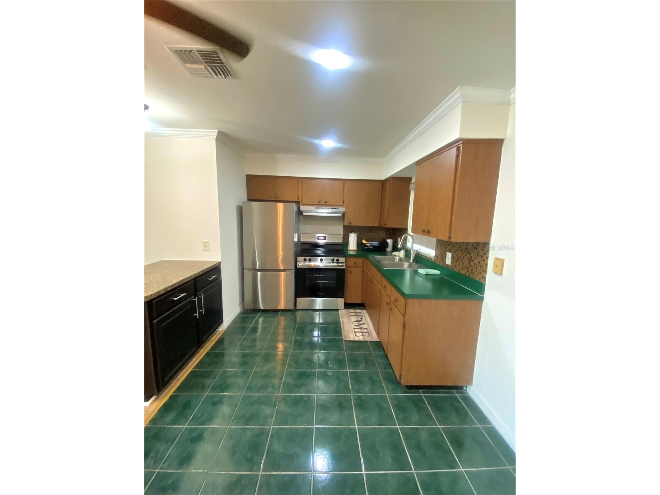 2501 18th Avenue S Saint Petersburg FL 33712 TB8506564 image8