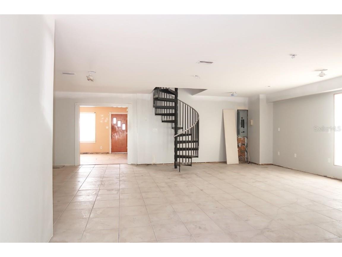 2501 54th Street S Gulfport FL 33707 TB8416956 image5