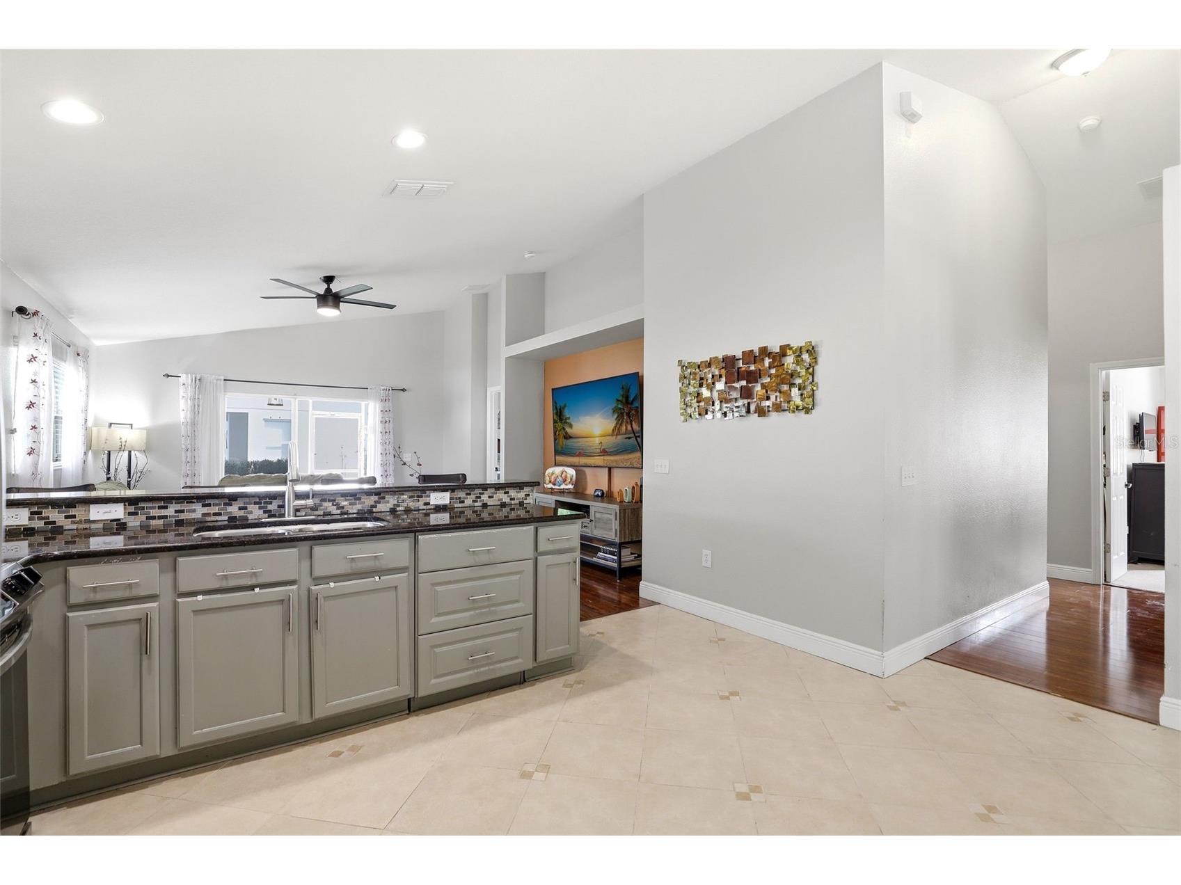 2501 Balmoral Dr Kissimmee FL 34744 S5146190 image22