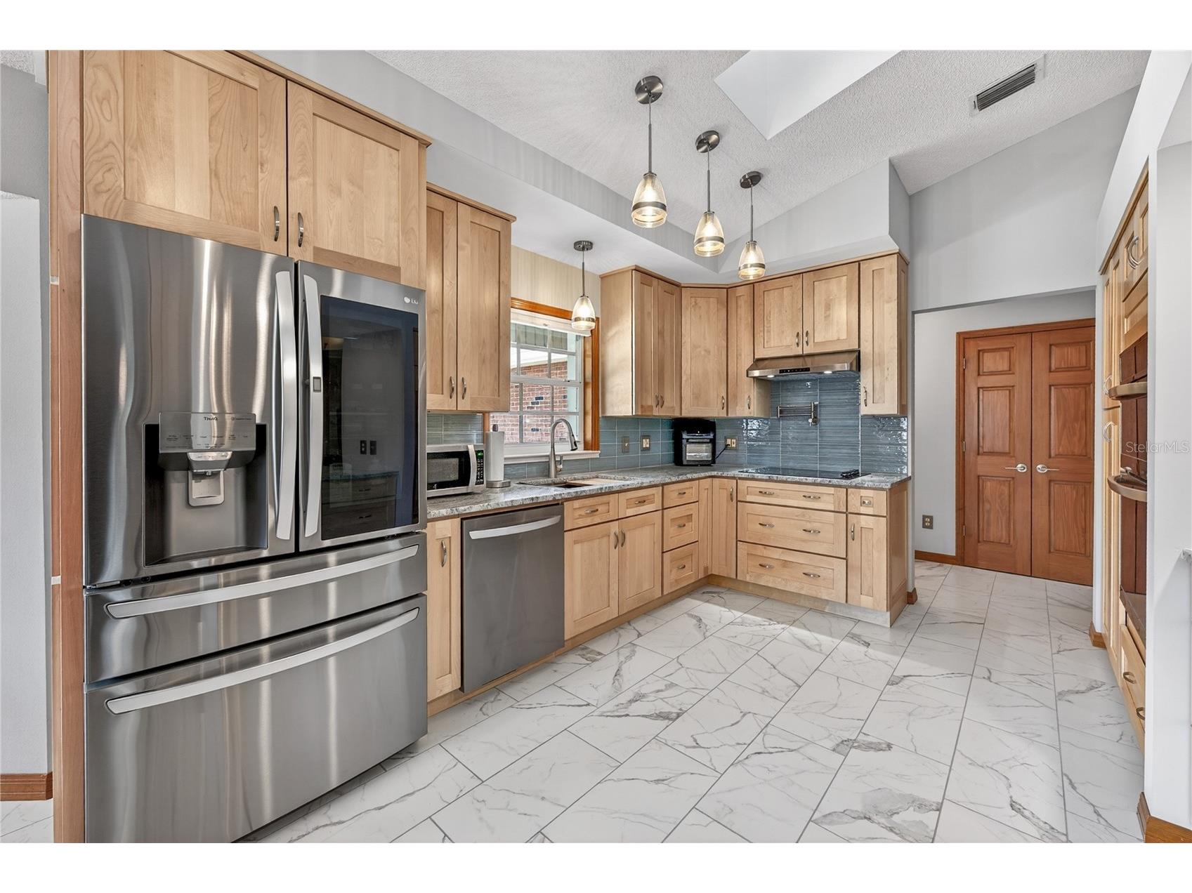 2501 Barry Drive Deltona FL 32725 O6415526 image7