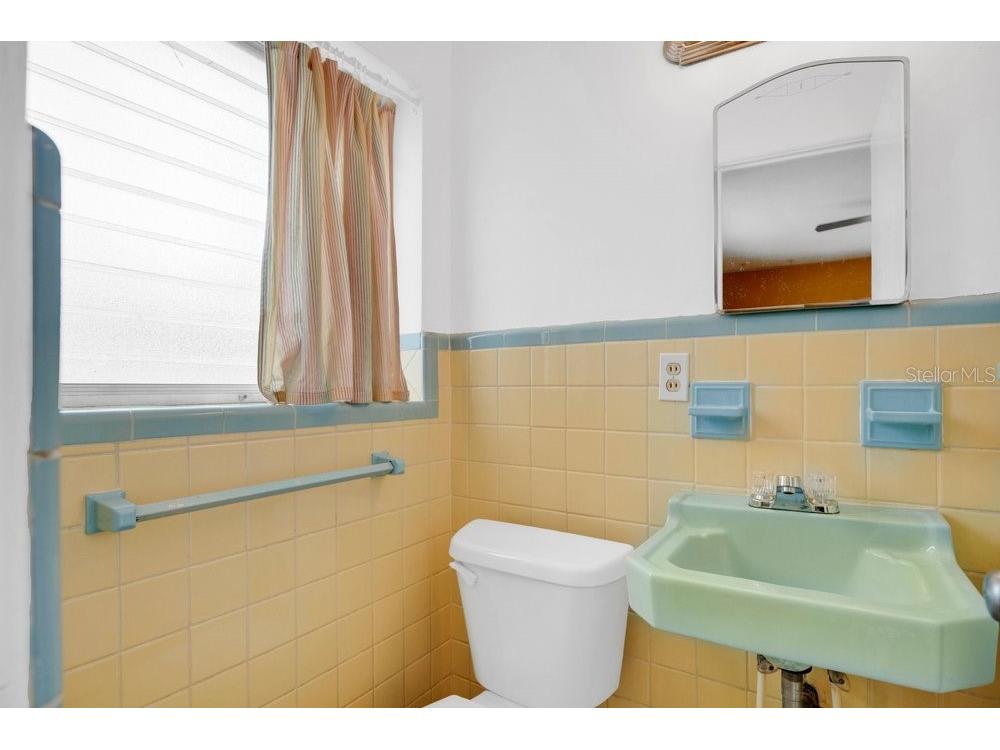 2501 Bethaway Avenue Orlando FL 32806 - LAKE WADE O6395874 image17