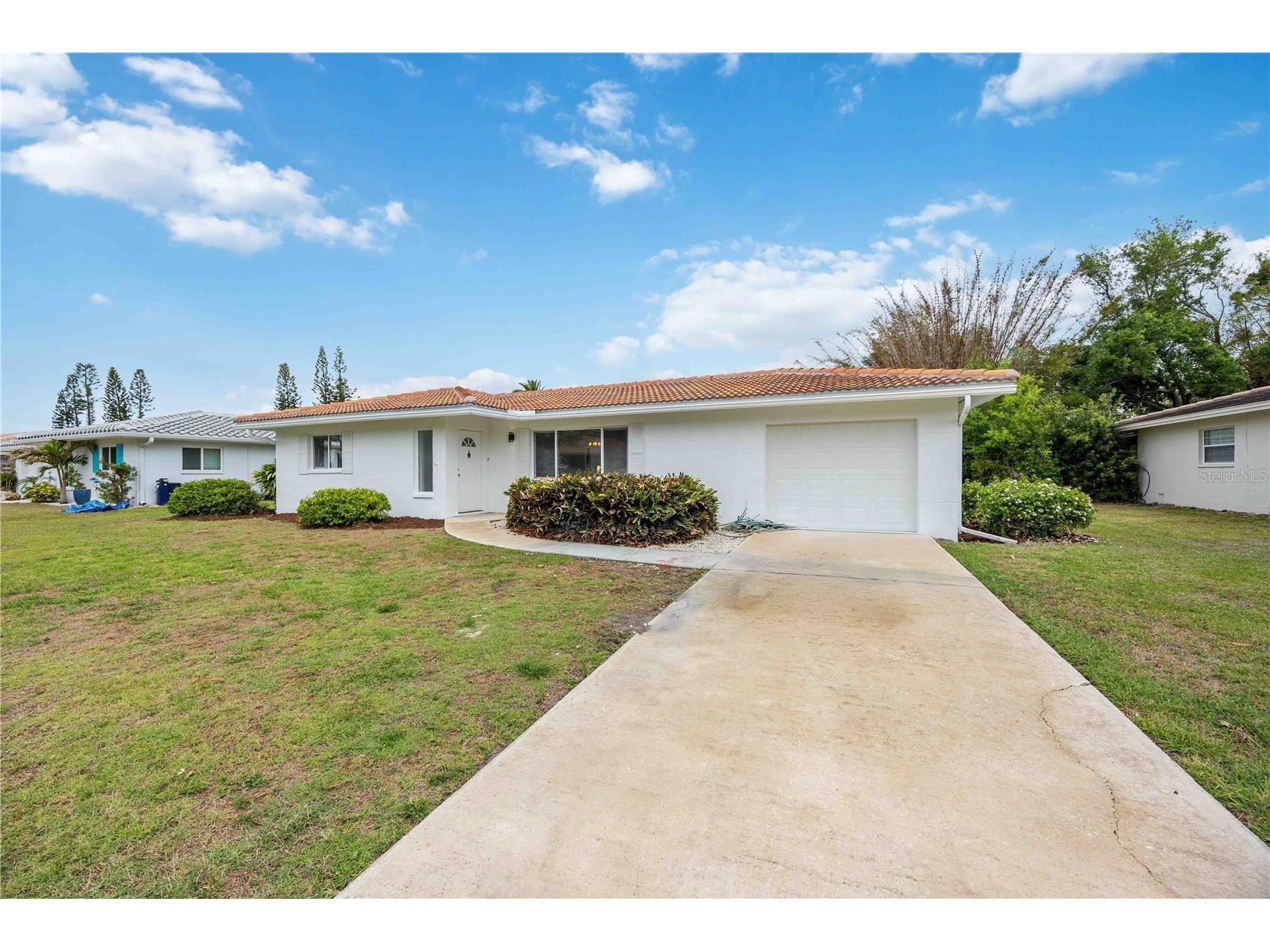2501 Cass Street Sarasota FL 34231 A4689368 image1