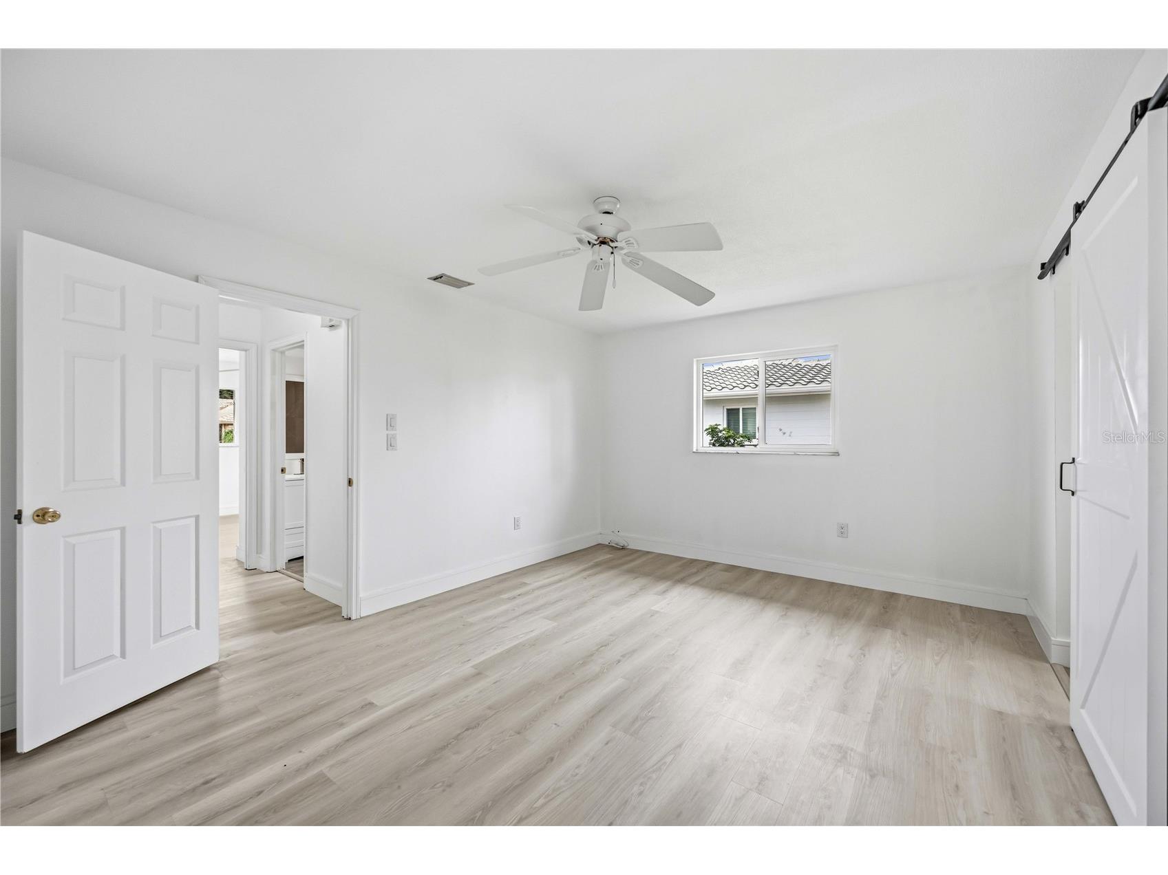 2501 Cass Street Sarasota FL 34231 A4689368 image27