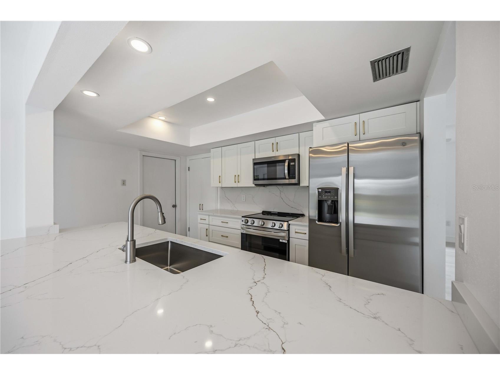 2501 Cass Street Sarasota FL 34231 A4689368 image28