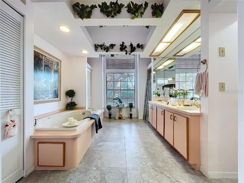 2501 E Diana Street Tampa FL 33610 TB8348858 image24