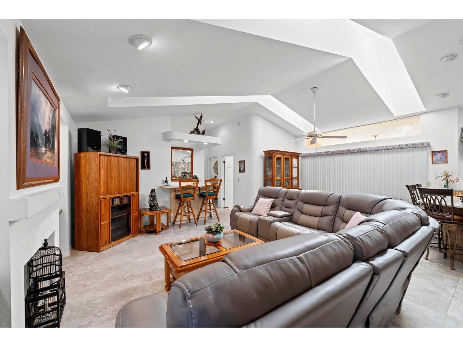 2501 E Diana Street Tampa FL 33610 TB8469754 image4