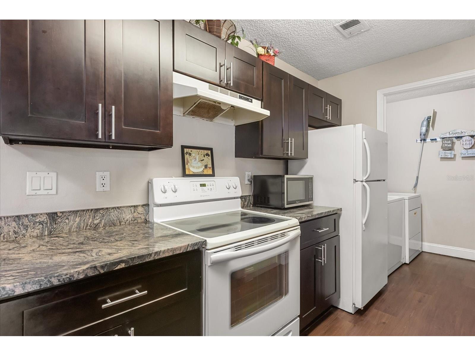 2501 Grassy Point Drive #103 Lake Mary FL 32746 - Greenwood Lake O6396099 image16