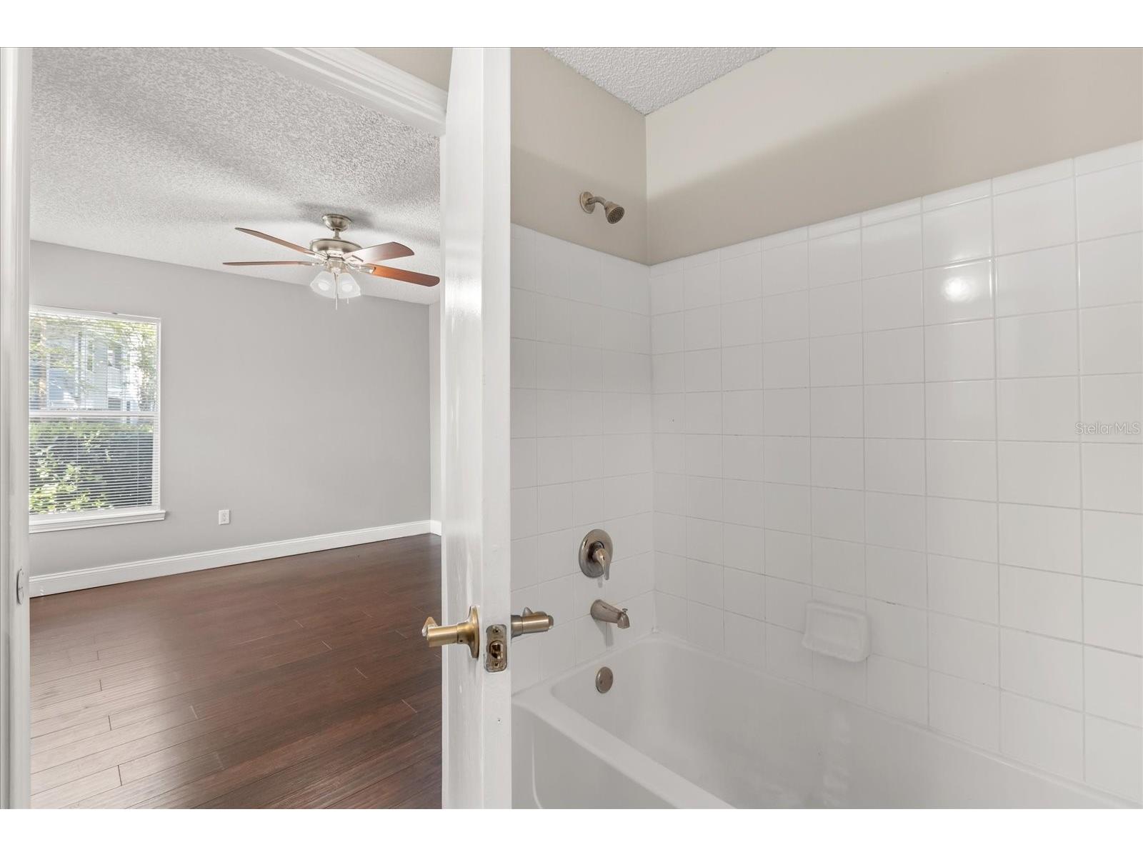 2501 Grassy Point Drive #103 Lake Mary FL 32746 - Greenwood Lake O6396099 image25