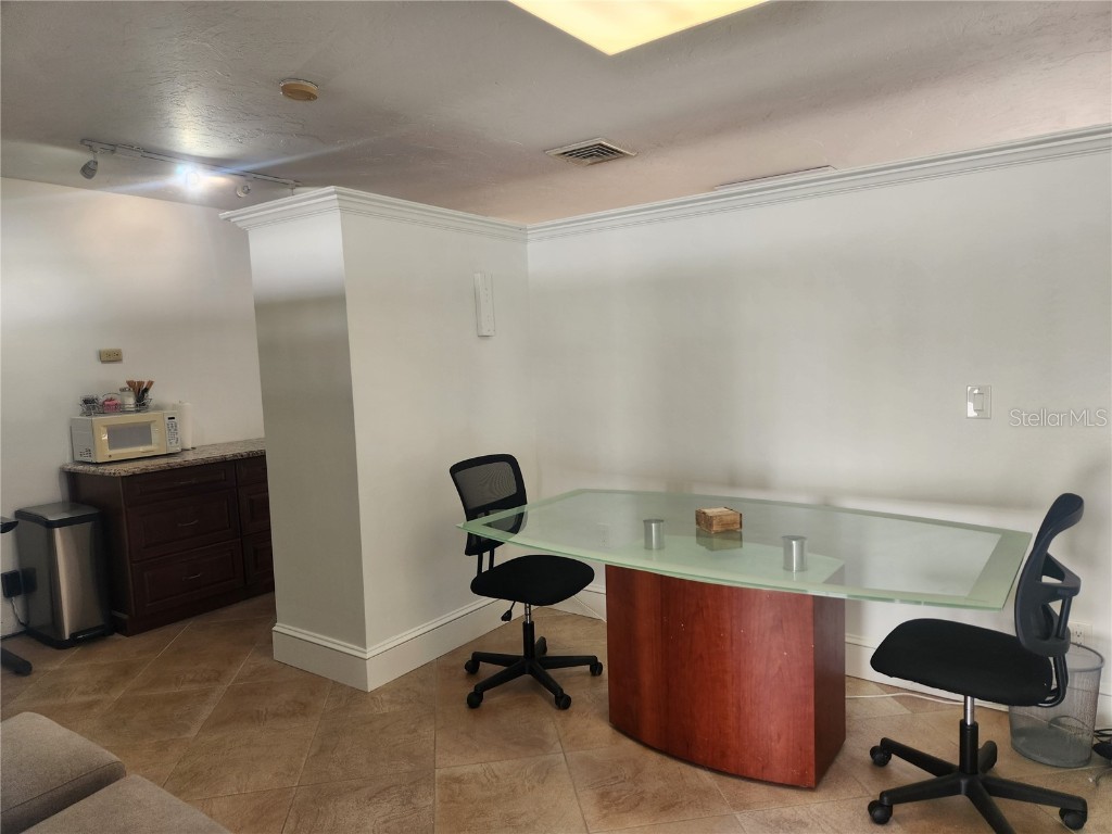 2501 Gulf Drive N #102 Bradenton Beach FL 34217 A4656611 image20