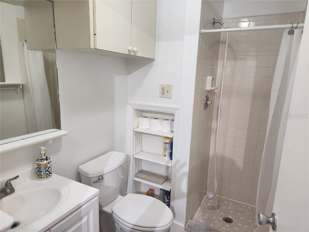 2501 Gulf Drive N #102 Bradenton Beach FL 34217 A4666525 image13