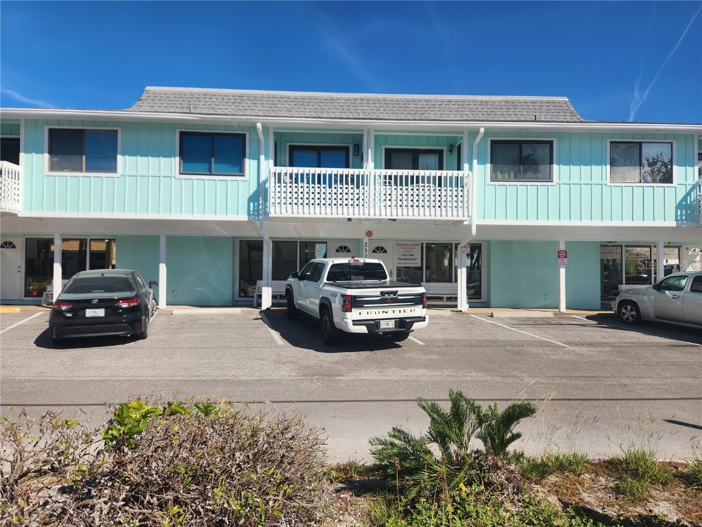 2501 Gulf Drive N #102 Bradenton Beach FL 34217 A4666525 image3