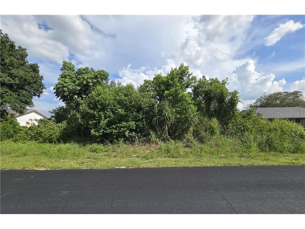 2501 Monza Drive Sebring FL 33872 L4955429 image1