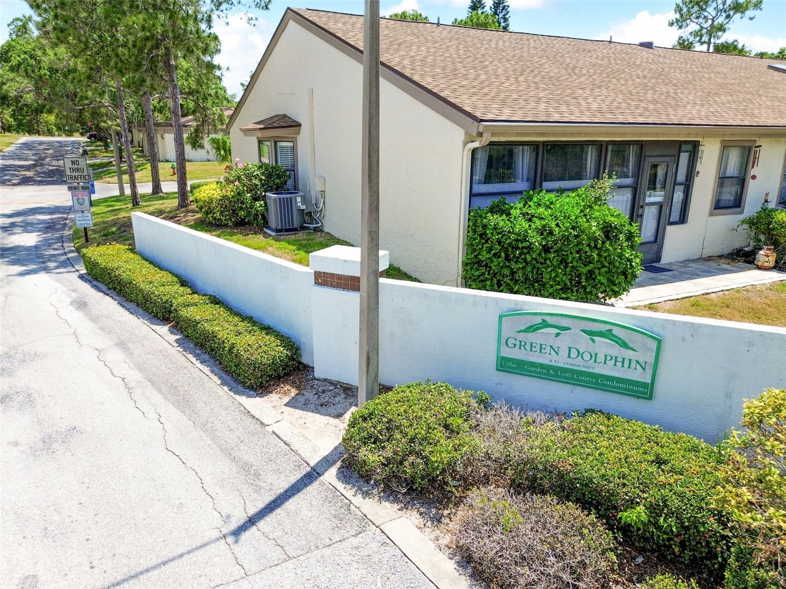 2501 Oak Circle #2501 Tarpon Springs FL 34689 TB8474846 image43