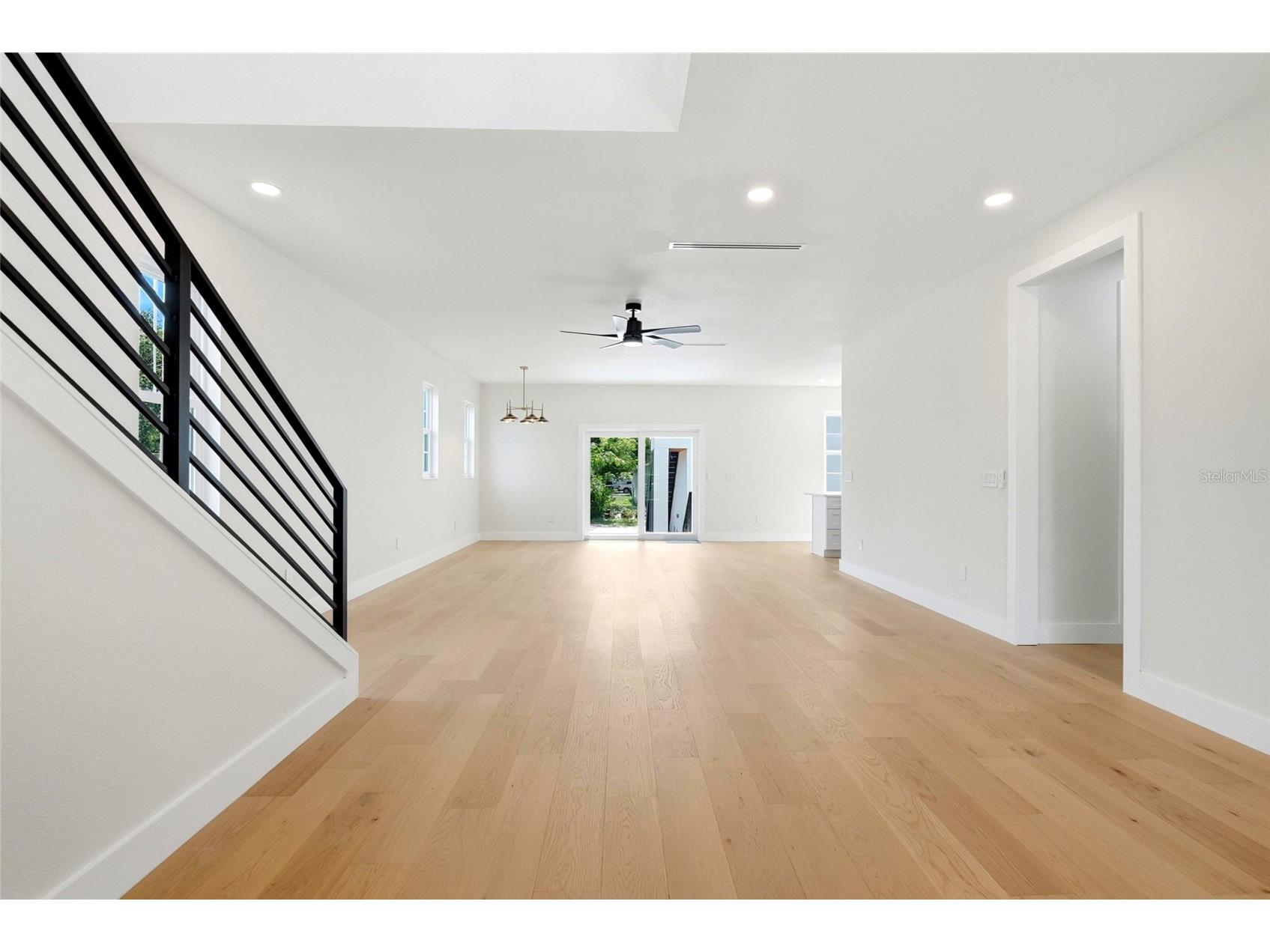 2501 Quincy Street S Saint Petersburg FL 33711 TB8393430 image7