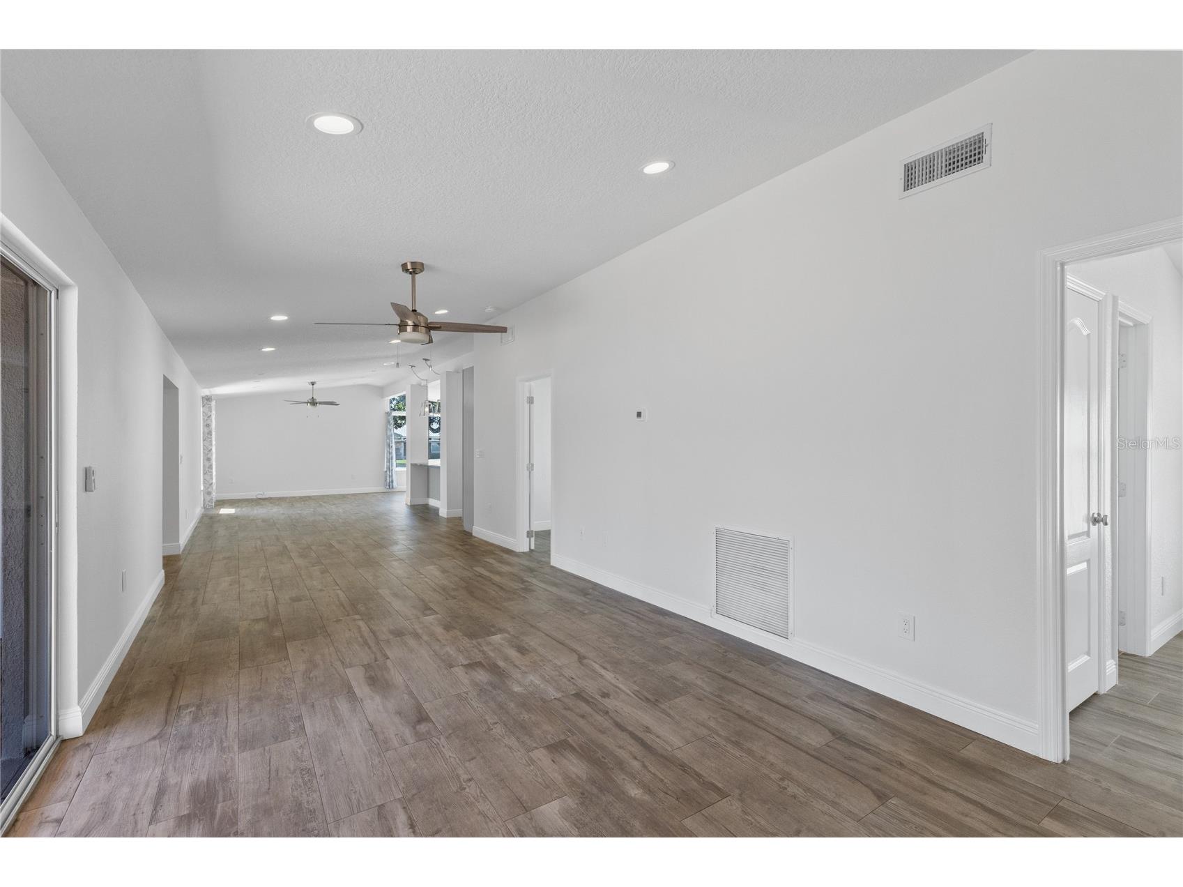 2501 Reef Court Orlando FL 32805 - Clear Lake O6418996 image16