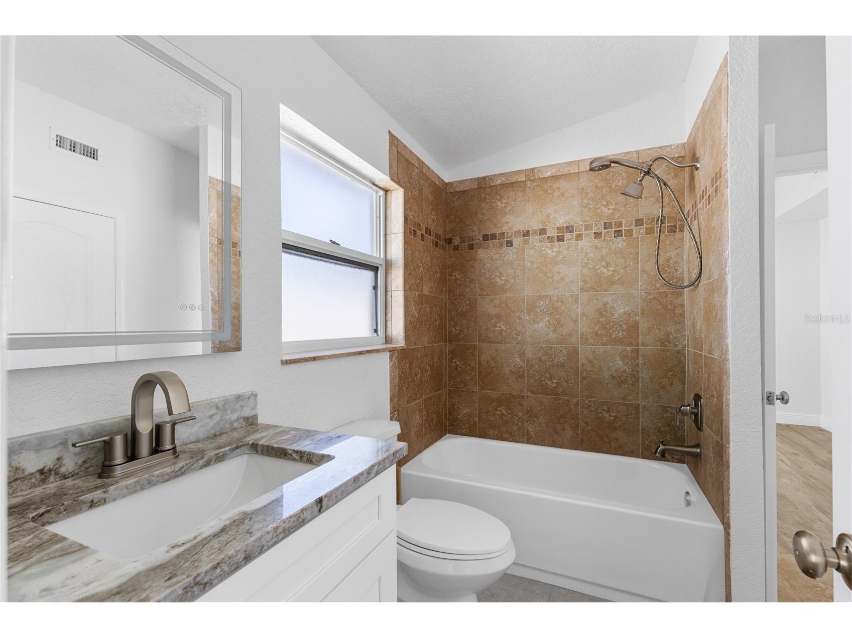 2501 Reef Court Orlando FL 32805 - Clear Lake O6418996 image27