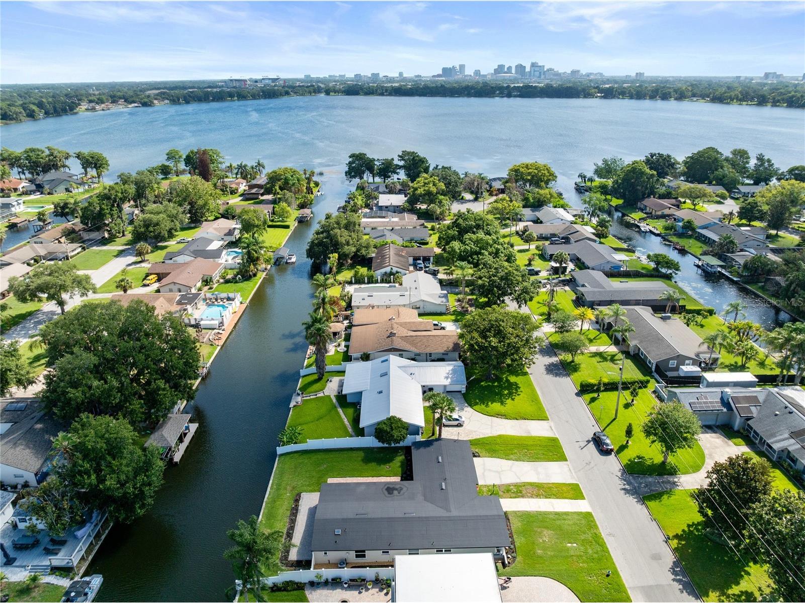 2501 Reef Court Orlando FL 32805 - Clear Lake O6418996 image35