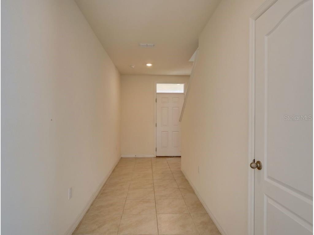 2501 Ribbon Fall Avenue Davenport FL 33837 O6366412 image3