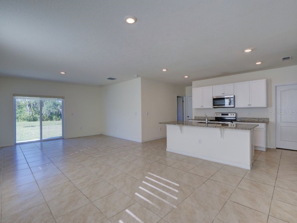 2501 Ribbon Fall Avenue Davenport FL 33837 O6366412 image5