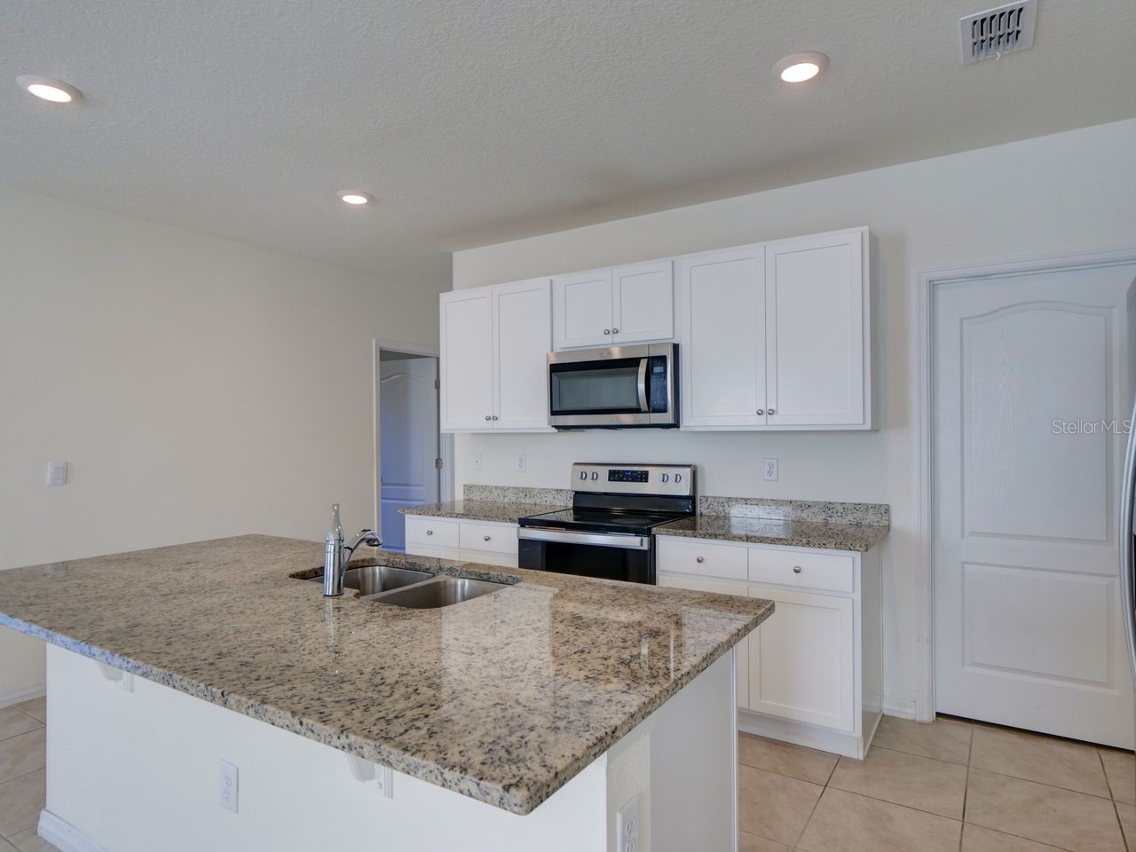 2501 Ribbon Fall Avenue Davenport FL 33837 O6373211 image11