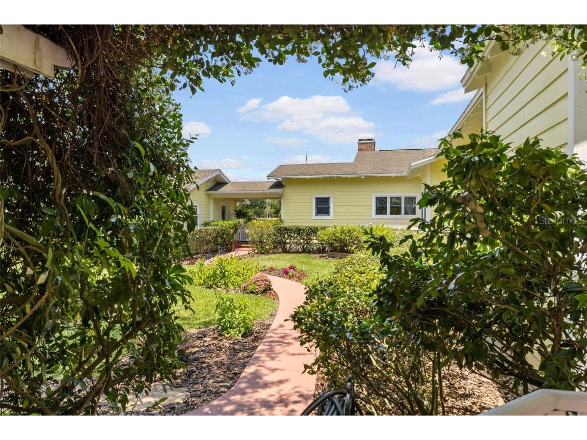 2501 Rustic Oaks Drive Lutz FL 33559 TB8321360 image60