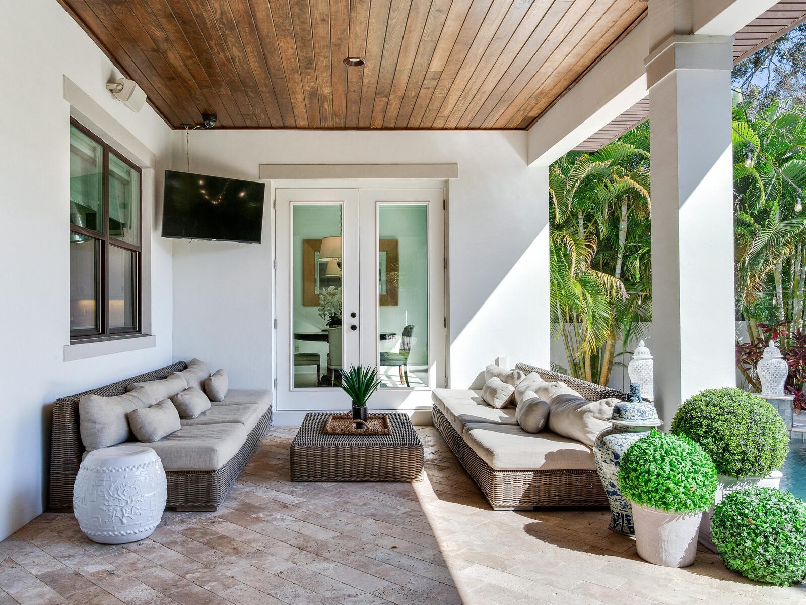 2501 S Dundee Street Tampa FL 33629 TB8474746 image57