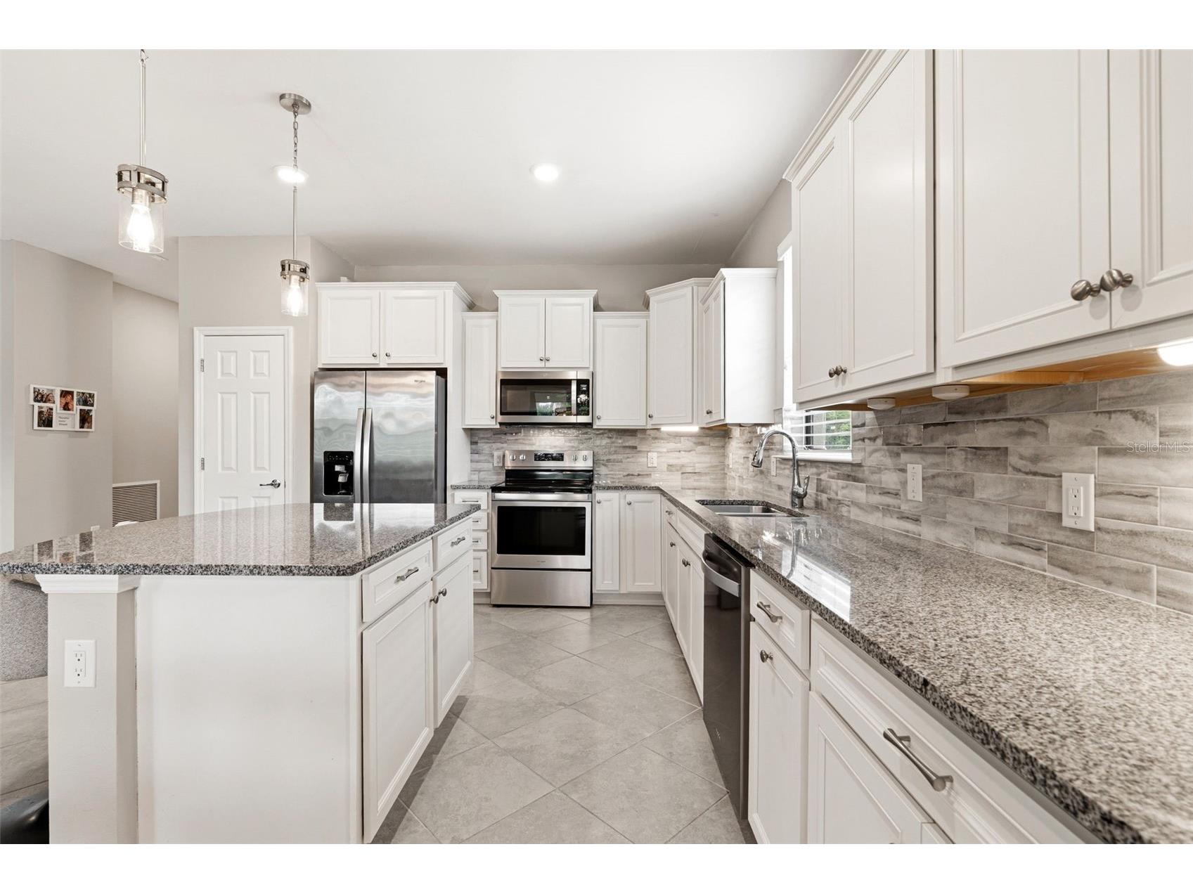 2501 Sherman Oak Drive North Port FL 34289 C7525326 image12