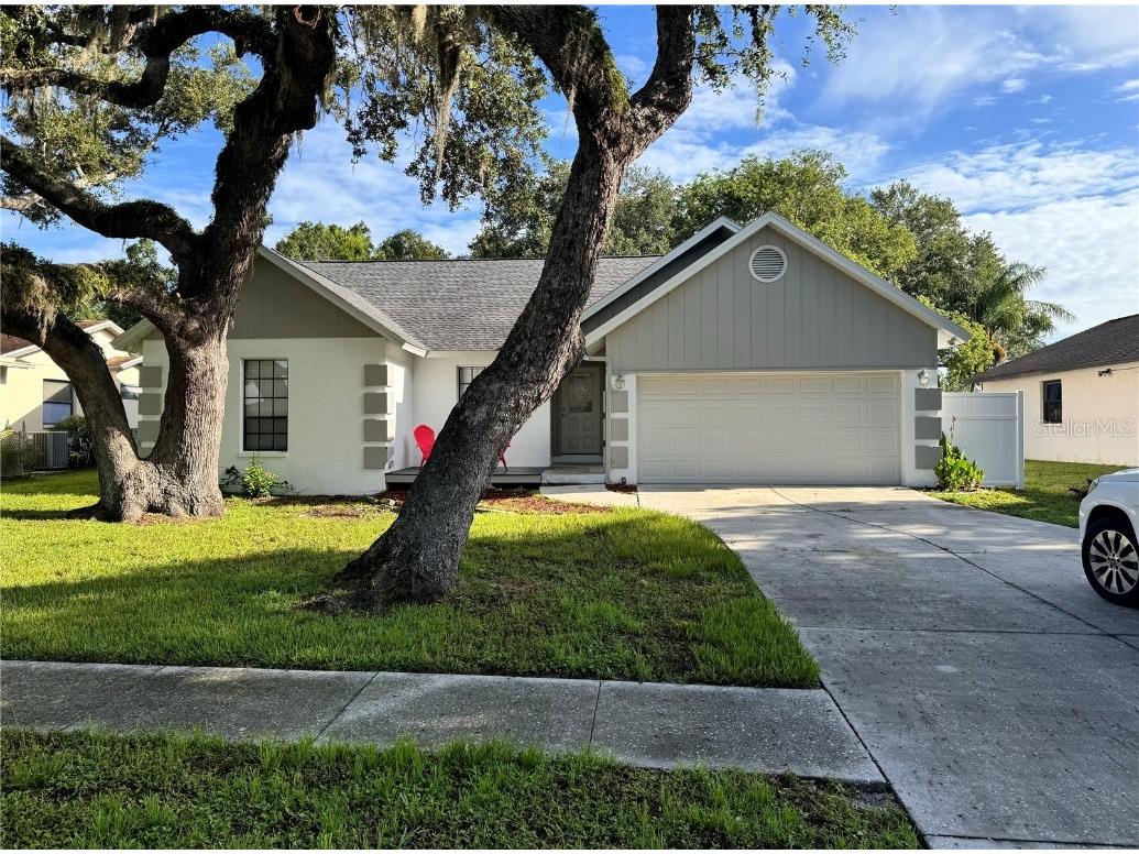 2501 Wood Oak Drive Sarasota FL 34232 A4617178 image1