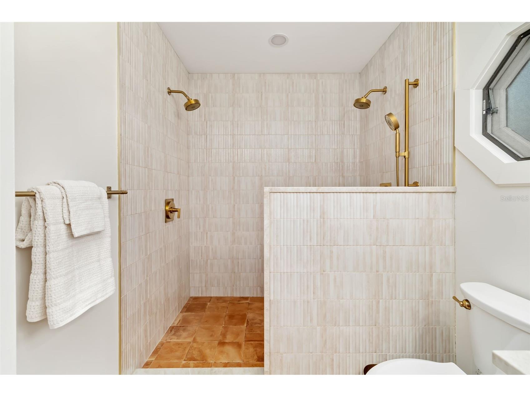 2502 15th Avenue W Bradenton FL 34205 A4677970 image22