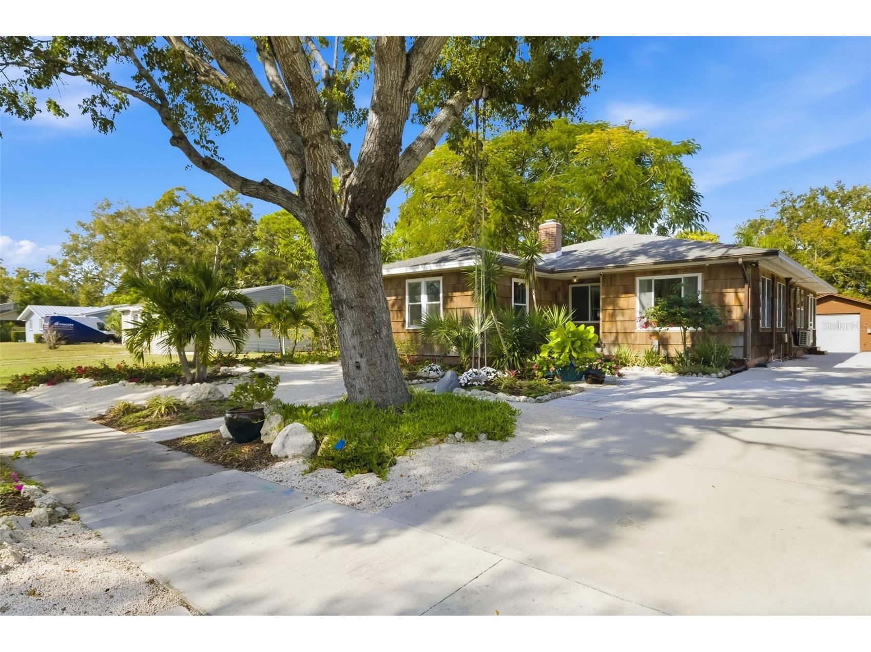 2502 15th Avenue W Bradenton FL 34205 A4677970 image4