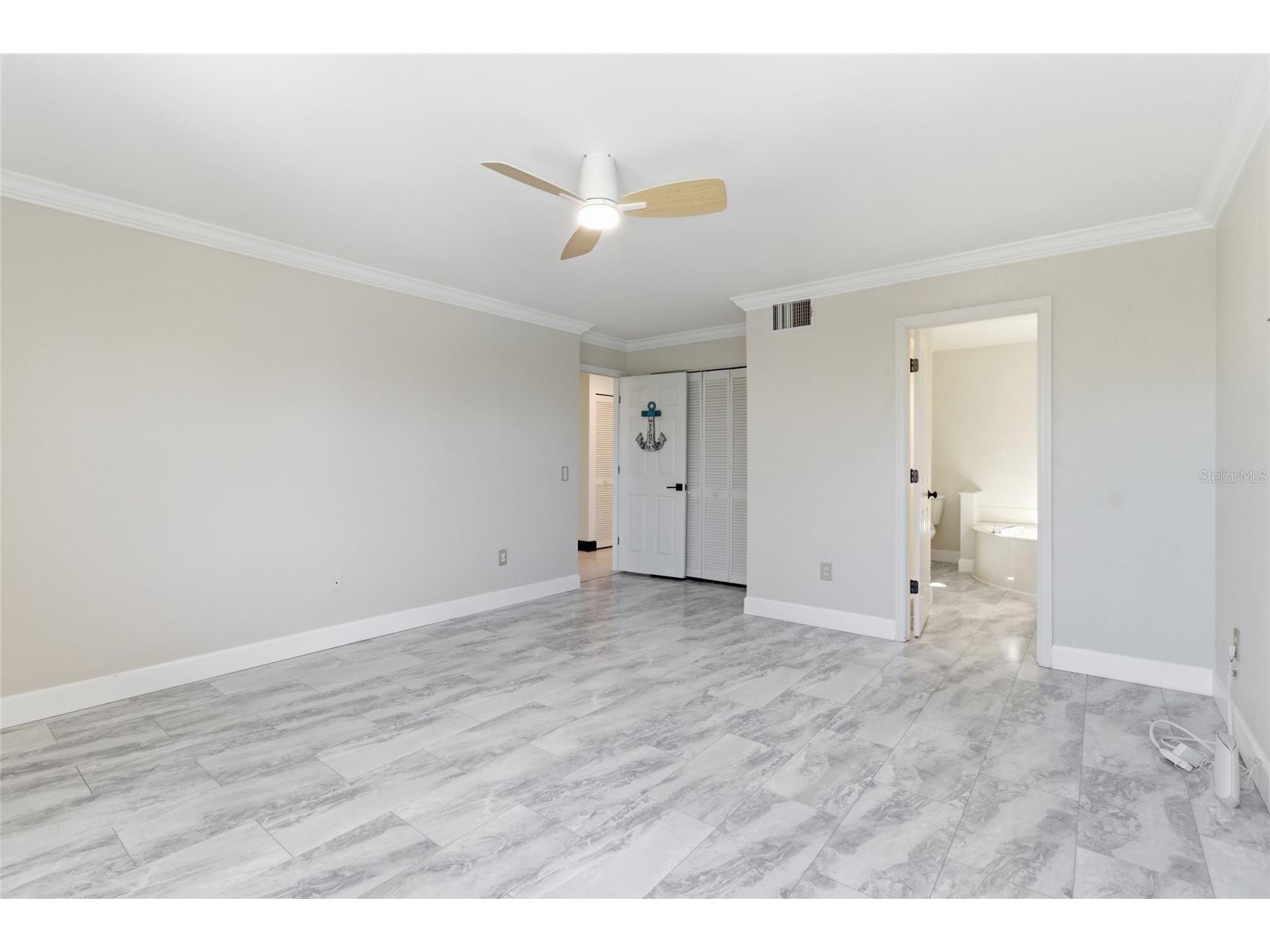2502 Avenue B Bradenton Beach FL 34217 A4676246 image45