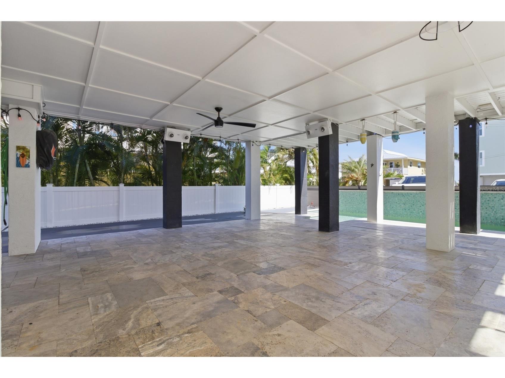 2502 Avenue B Bradenton Beach FL 34217 A4676246 image55